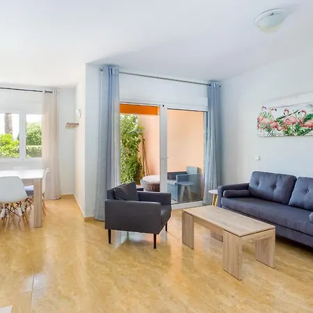 Charming 4-Bed Villa In Denia