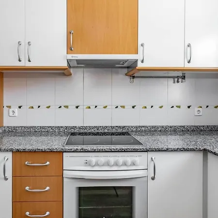 Charming 4-Bed Villa In Denia Вилла *